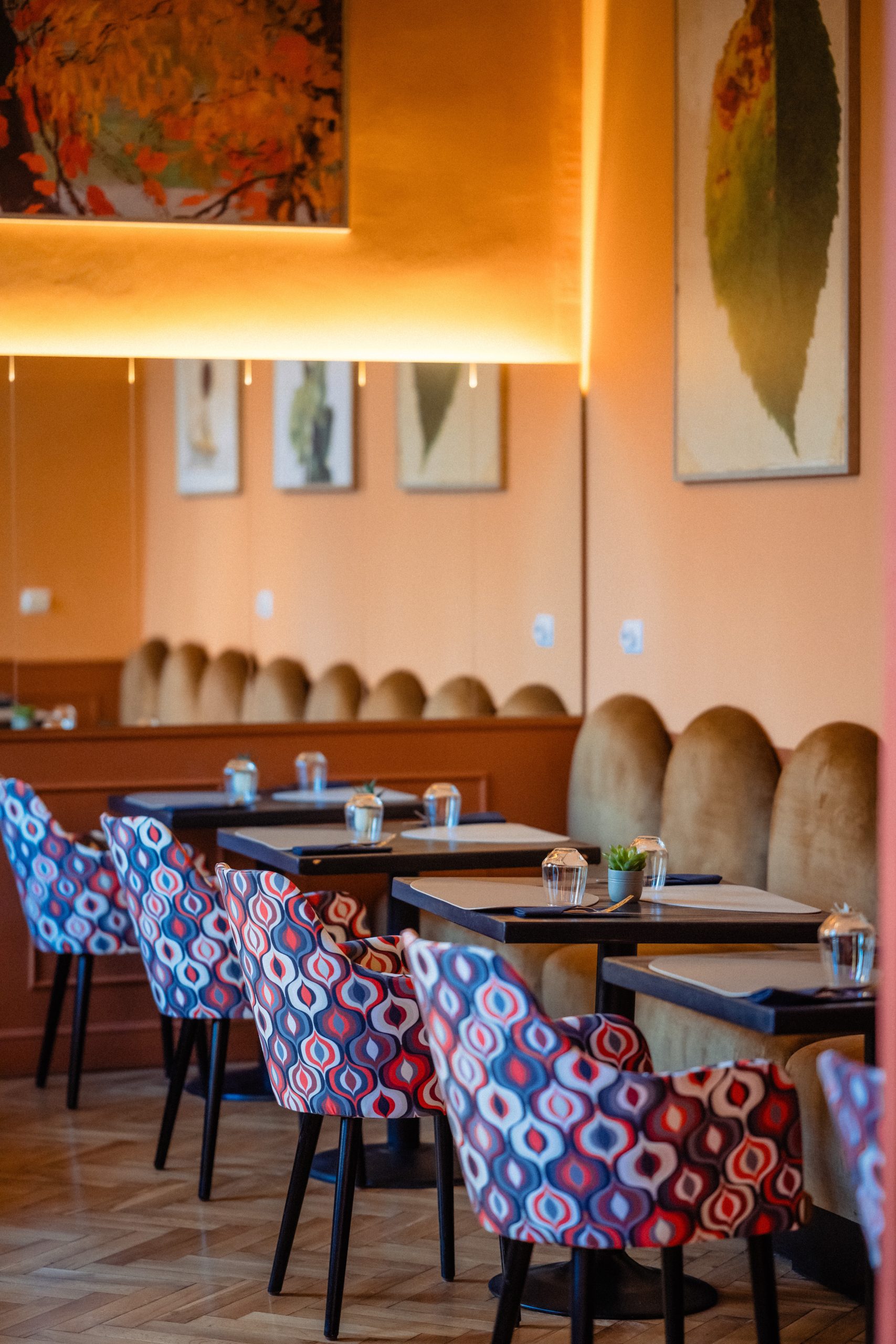 Grădina Povernei - Restaurant Victoriei, București